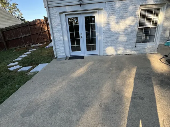6 Goal Ct, Stafford, VA 22554