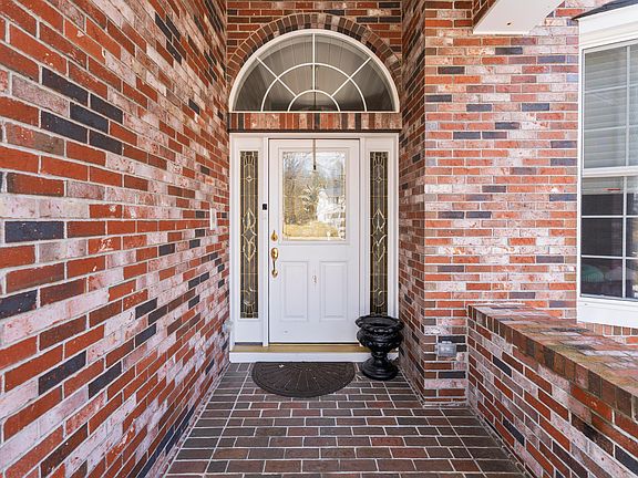 4th image of 65 Balsam Road