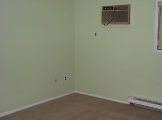 86 Manchester Ct #CONDO, Red Bank, NJ 07701