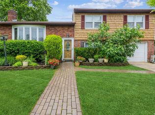 791 Thomas Ave, Baldwin, NY 11510