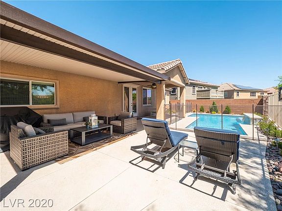 5th image of 2405 Mountain Rail Dr