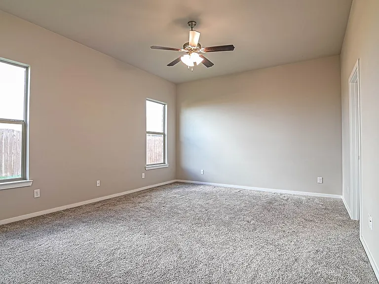 6914 Outlaw Ct — Photo 13