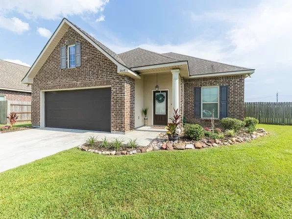2018 Orleans Run Dr, Lake Charles, LA 70611