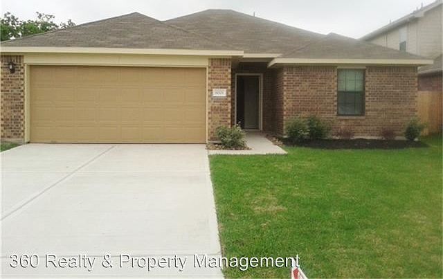 1st image of 8001 Silver Oak Dr