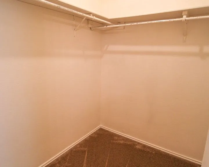 6214 Ridge Glade St — Photo 20