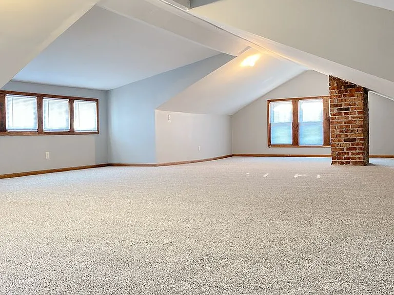 2436 Laurel Ave — Photo 25