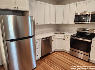 1612 Columbia Rd APT 2, Boston, MA 02127