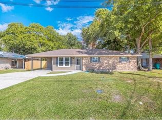 726 Wanda St, Sulphur, LA 70663