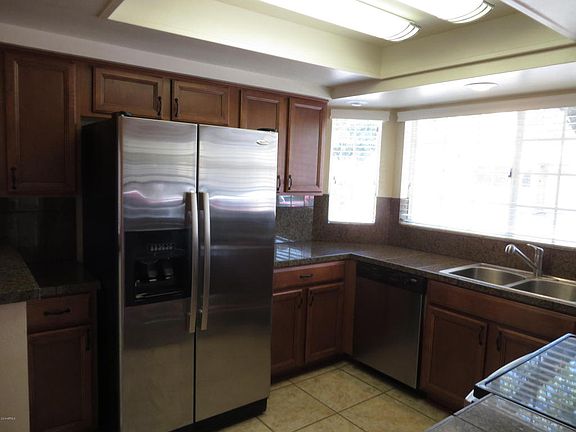 3rd image of 3505 E Montreal Pl