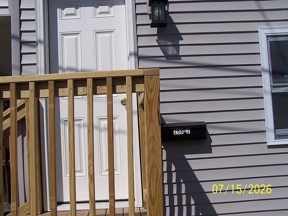 Mailbox and Entrance