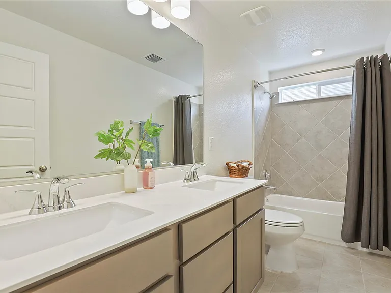 14500 Jackson Browning Ln — Photo 24