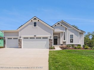 11242 Traverse Dr, Grand Ledge, MI 48837