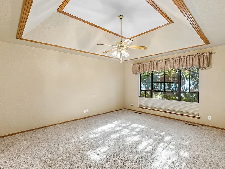 1820 Chelsea Dr — Photo 20