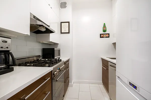 Rented by Compass | media 2