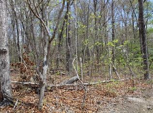 144 Laurelwood Dr, Crossville, TN 38558