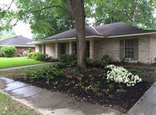 10460 Ridgely Dr, Baton Rouge, LA 70809