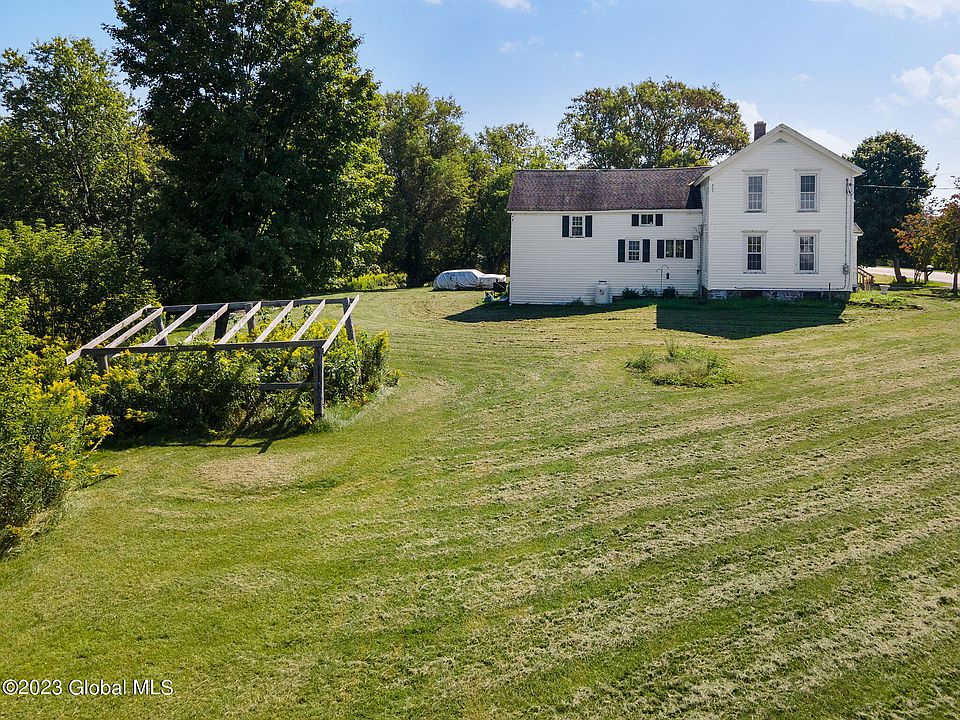 2391 County Highway 107, Amsterdam, NY 12010 Zillow