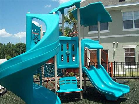 4th image of 10166 Regent Park Dr