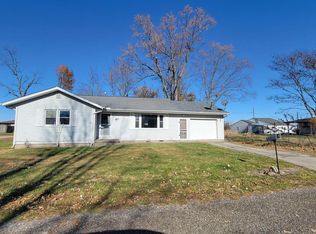 309 E Elm St, Loami, IL 62661