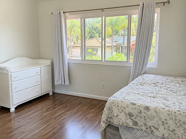3319 Piragua St — Photo 26