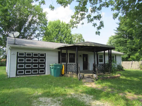 128 W High St, Greentown, IN 46936