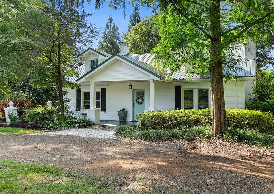 416 N Main St, Six Mile, SC 29682 MLS 20263266 Zillow