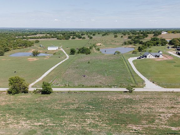 3rd image of 150 County Road 3525
