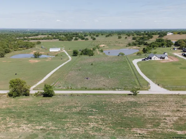 150 County Road 3525, Paradise, TX 76073