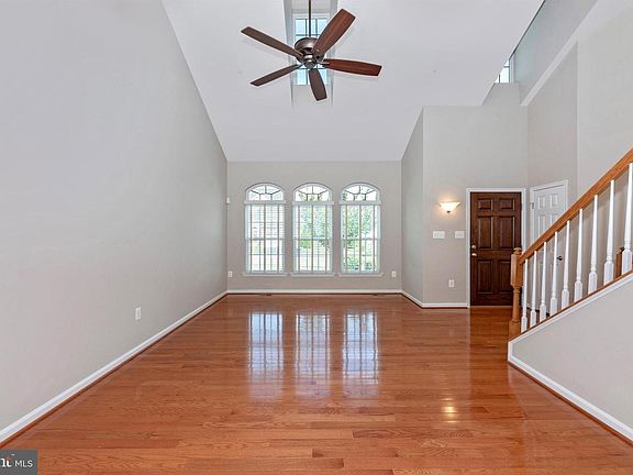 5th image of 10600 Nathaniel Way #28