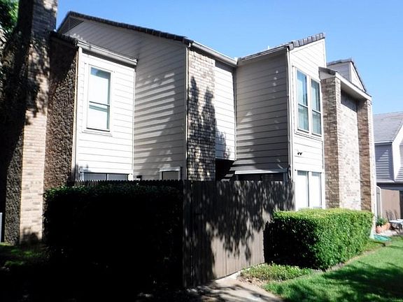 2nd image of 2321 Torrington Dr APT C