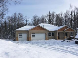 8062 E Wolf Creek Rd, Wasilla, AK 99654