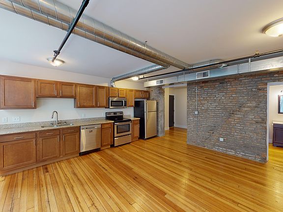 Combined kitchen and living room