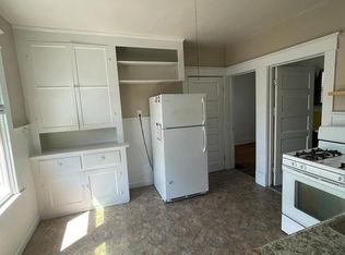 21 Alpine Pl, Buffalo, NY 14225