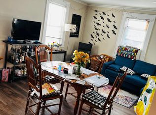 52 Stephenson Blvd #2, New Rochelle, NY 10801