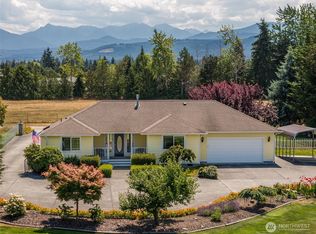170 Donaper Rd, Sequim, WA 98382