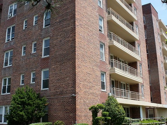 2nd image of 1430 Seagirt Blvd APT 2E