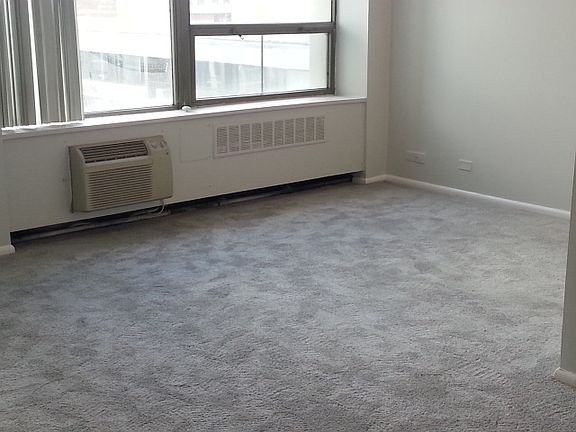 2nd image of 1460 N Sandburg Ter APT 706