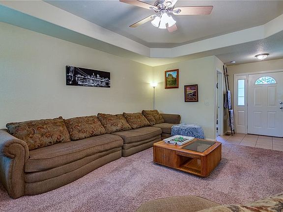 4th image of 59 Reighton Dr