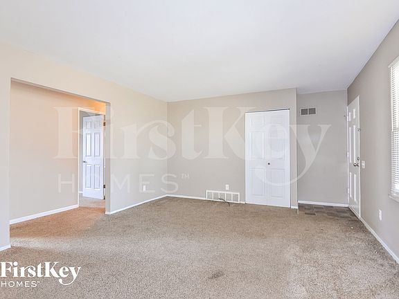 4th image of 11150 Mammoth Dr