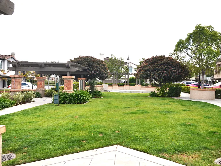 2167 Palo Alto Dr #135 — Photo 25
