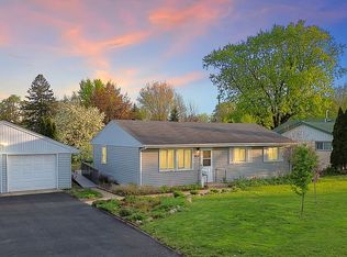 1611 E 87th St, Bloomington, MN 55425