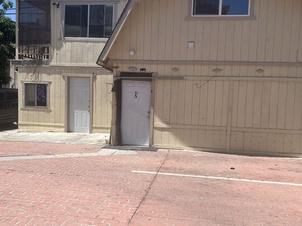2217 S Hobart Blvd #4