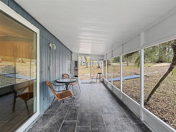 4th image of 10423 Cheever Rd