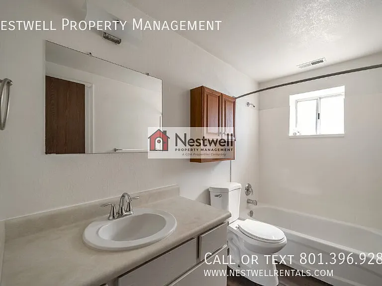 112 N 350 W #4D — Photo 12
