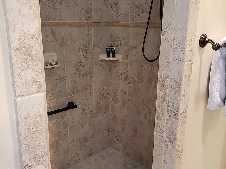25 Driftwood Ct W — Photo 15