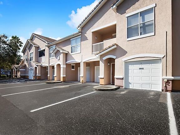4th image of 10422 Villa View Cir #10422