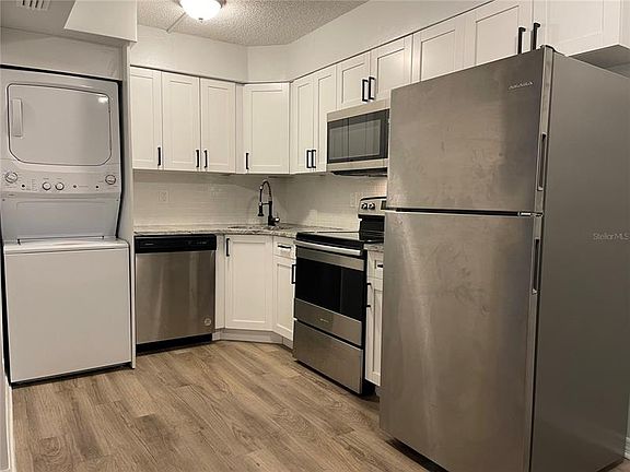 2nd image of 3710 W Cass St APT 12