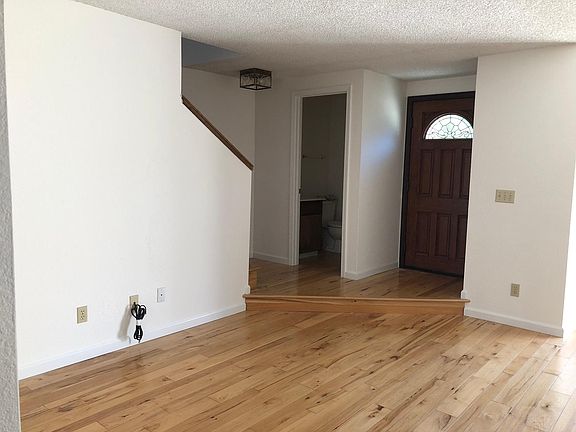 3rd image of 148 Monte Villa Ct