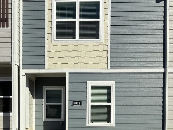 8074 Logan Dr, La Vergne, TN 37086