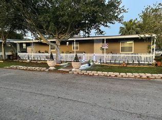 13241 SW 10th Mnr, Davie, FL 33325